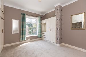 Bedroom- click for photo gallery